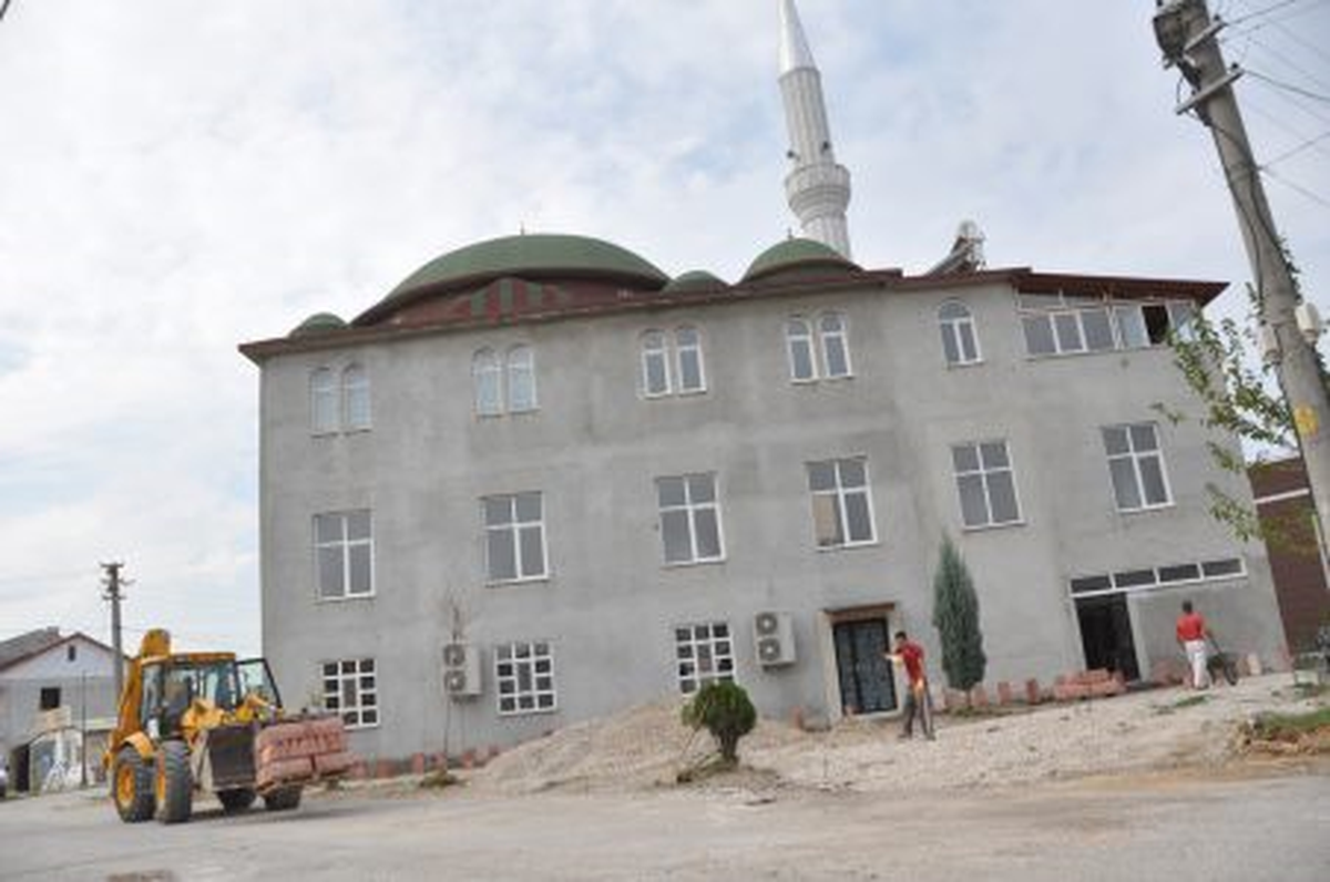 Konak Cami\'nin Çehresi Değişiyor
