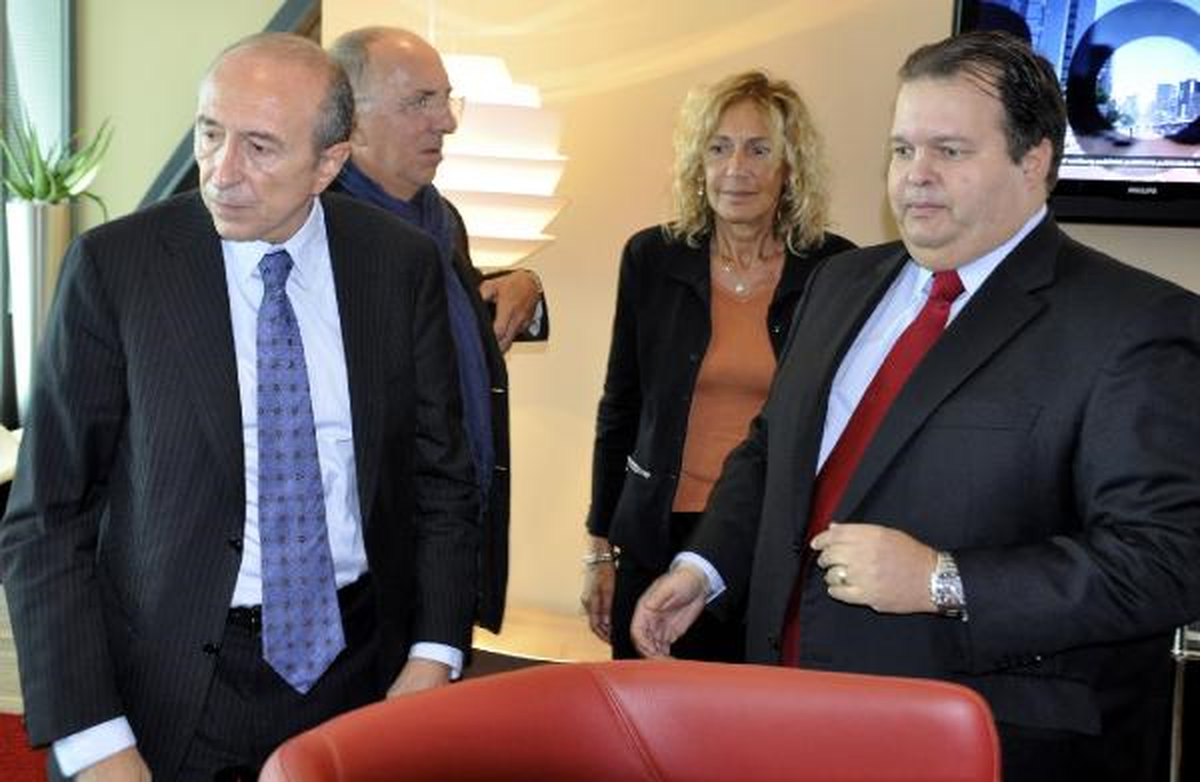 Lyon Belediye Başkanı Collomb, 2 Gün İstanbul\'da