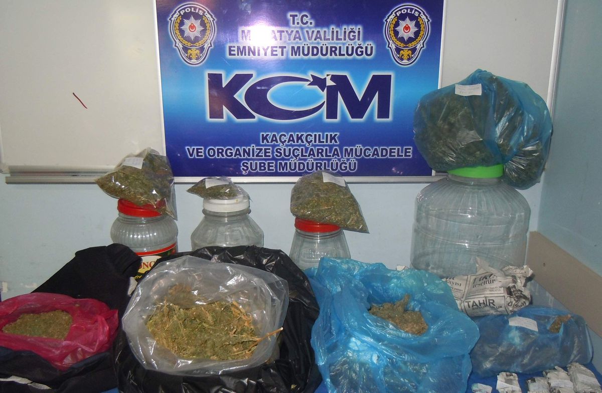 Malatya\'da 3 Kilo 750 Gram Esrar Ele Geçirildi