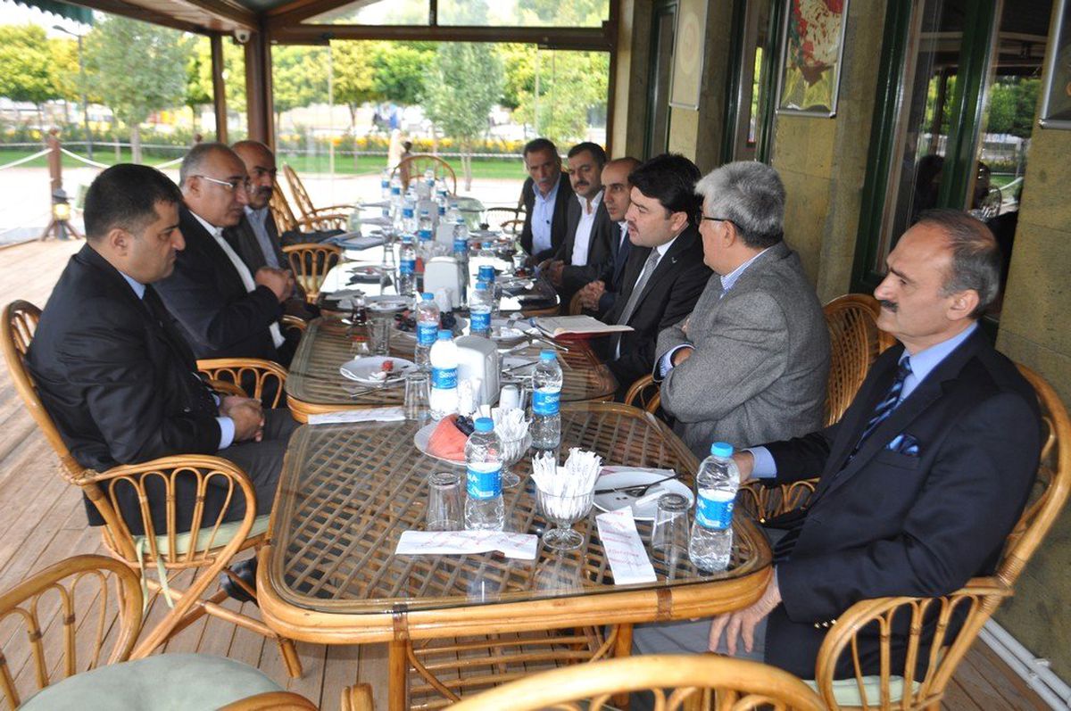 Malatya\'da Tekstilcilerin Sorunları Ele Alındı