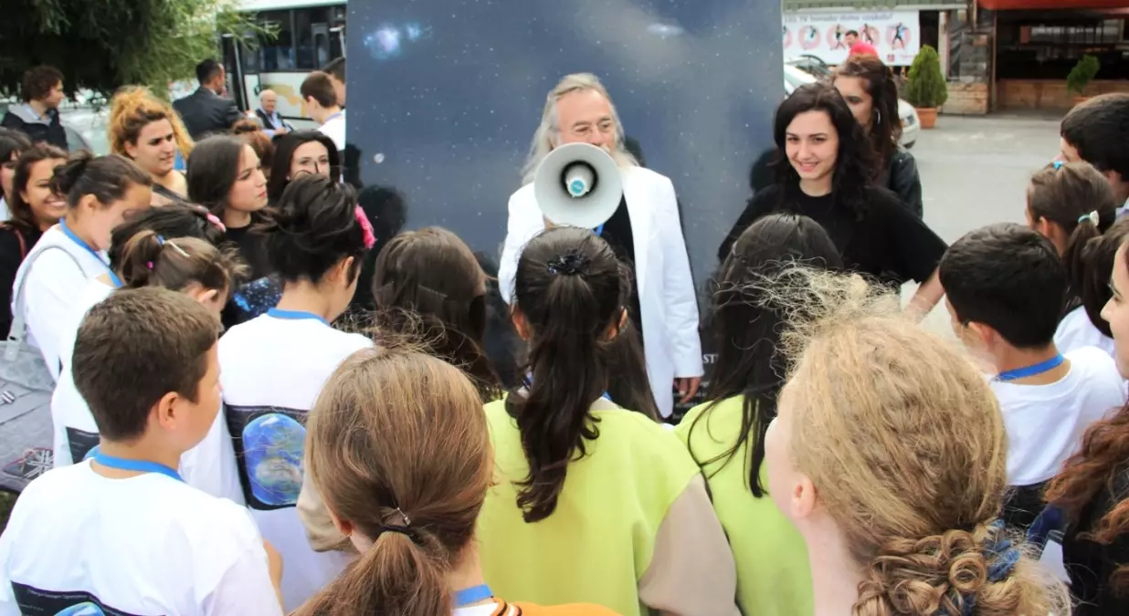 Omü\'de \'Yaşadığım Gezegeni Öğreniyorum Iı\'