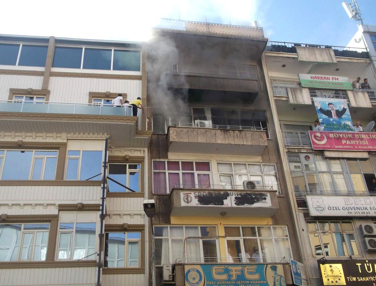 Şanlıurfa\'da Korkutan Yangın