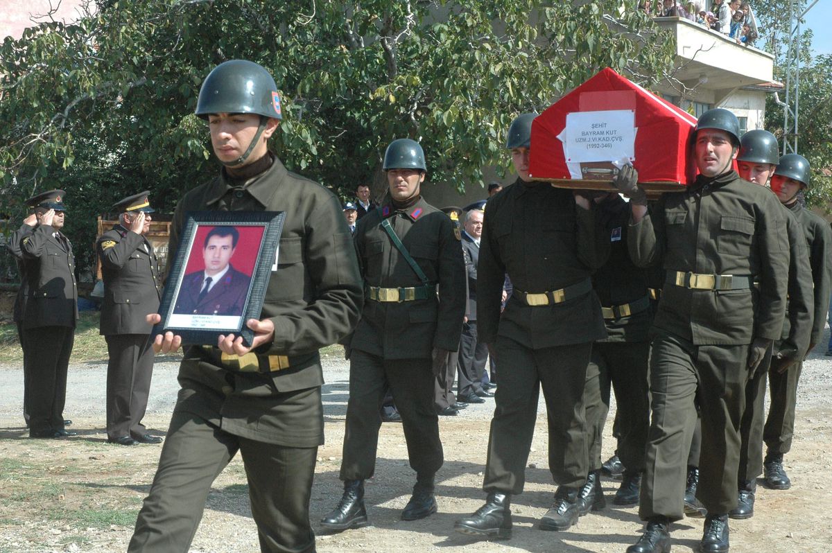 Şehit Uzman Çavuş Son Yolculuğuna Uğurlandı