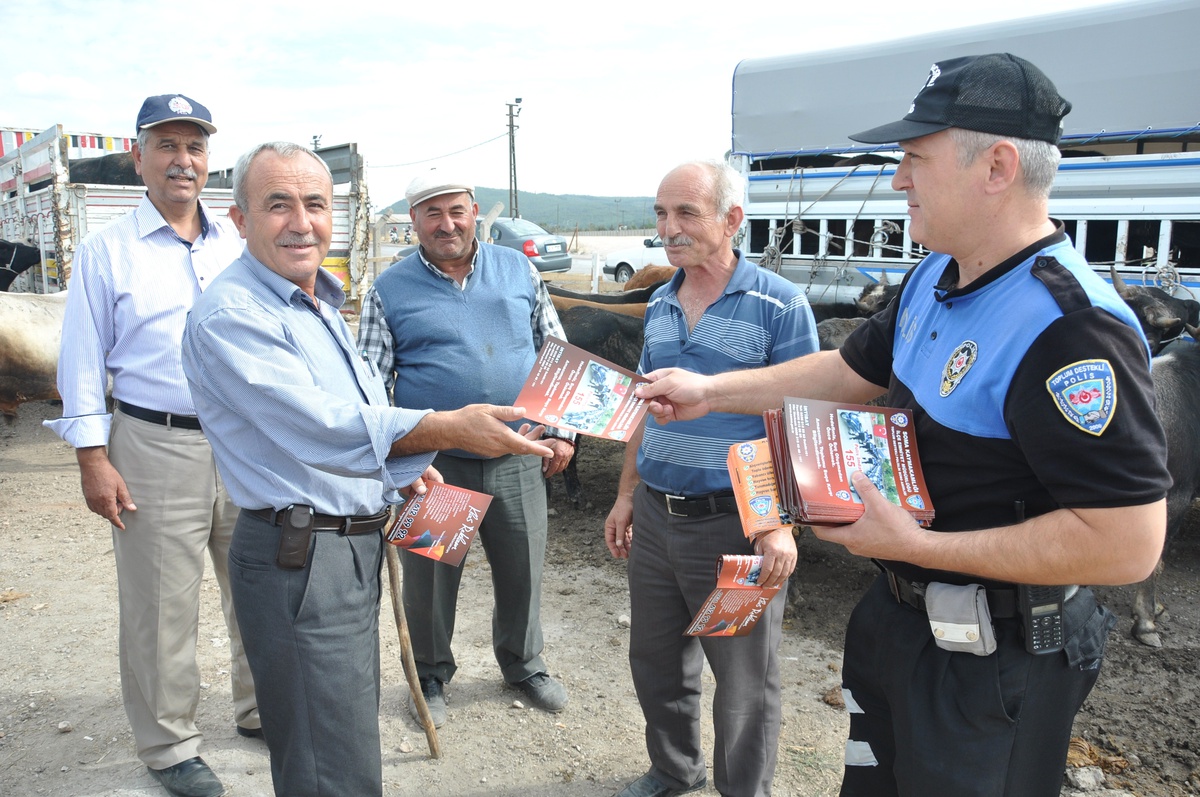 Toplum Polisinden Sahte Para Uyarısı