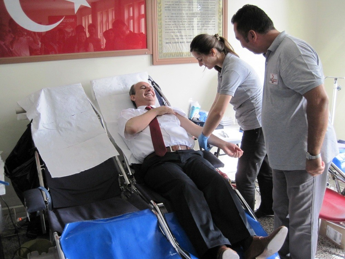Üniversitede Kan Bağışı Kampanyası