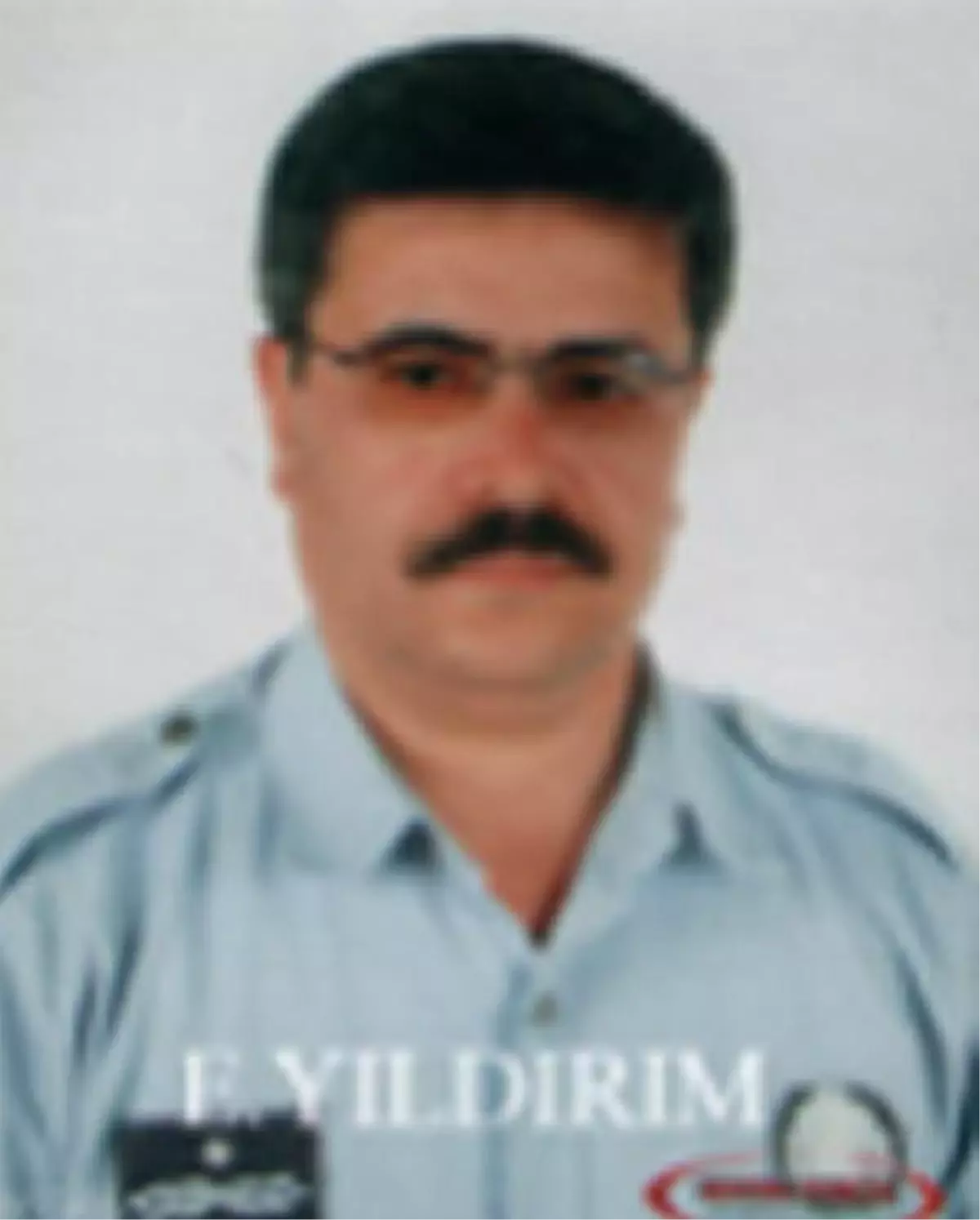 Zabıta Komiserini Minibüsle Ezip Kaçtı