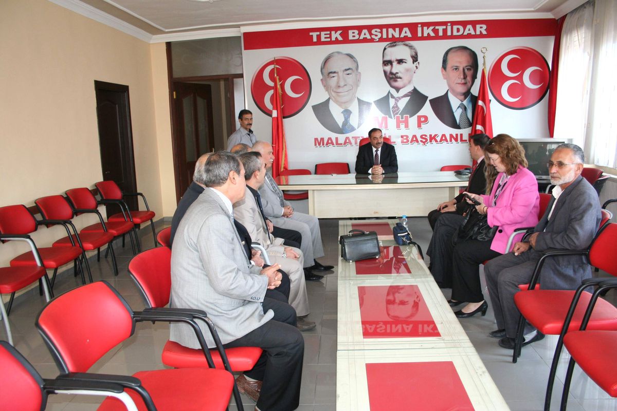 ABD Adana Konsolosu Espinoza, MHP Malatya İl Başkanlığı\'nı Ziyaret Etti