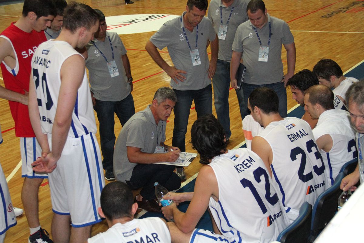 Andolu Efes, EA Olimpia Milano\'ya Yenildi