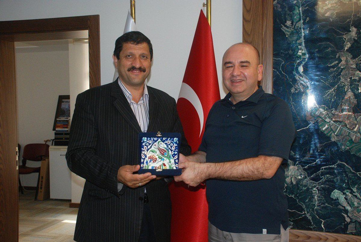 Başkan Selami Selçuk, Gediz Belediye Başkanı Saraoğlu\'nu Ziyaret Etti