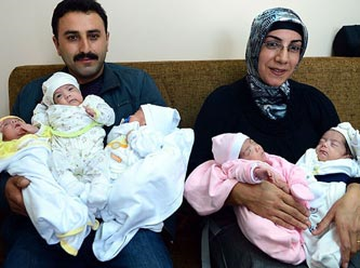 Bir Çocuk Daha İsterken Beşizleri Oldu