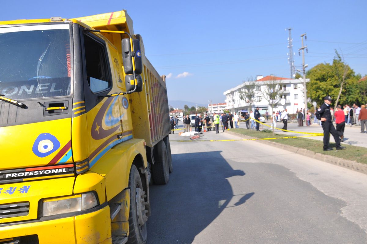 Düzce\'de Trafik Kazası: 1 Ölü