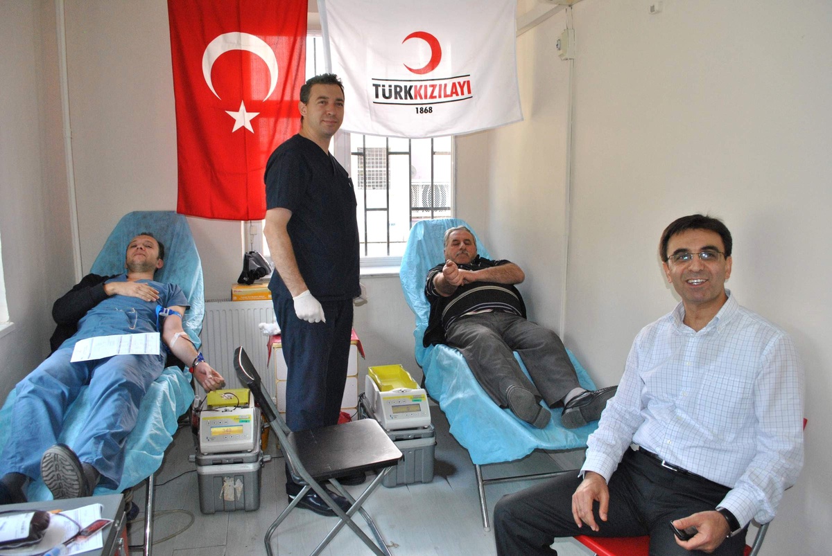 Kanın En Çok İhtiyaç Olduğu Yerde Kan Bağışı