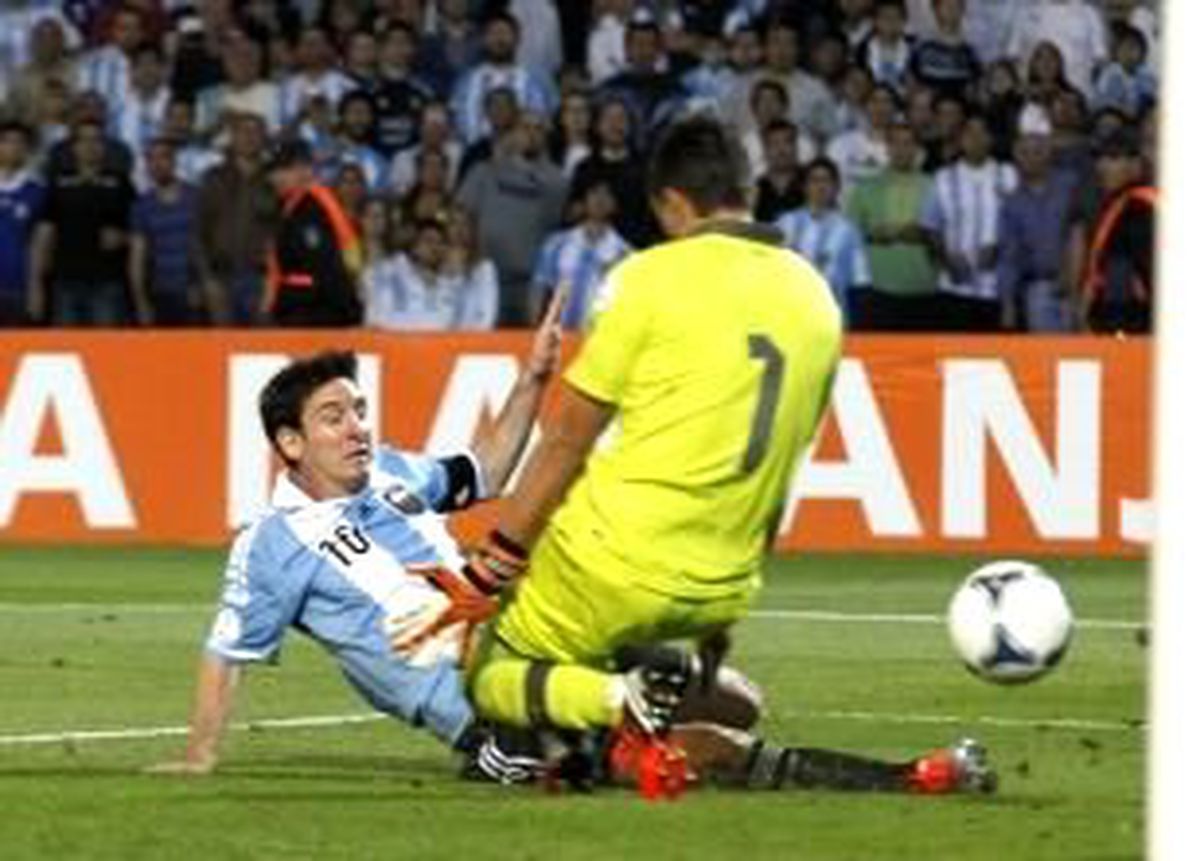 Messi\'yi Muslera da Durduramadı!