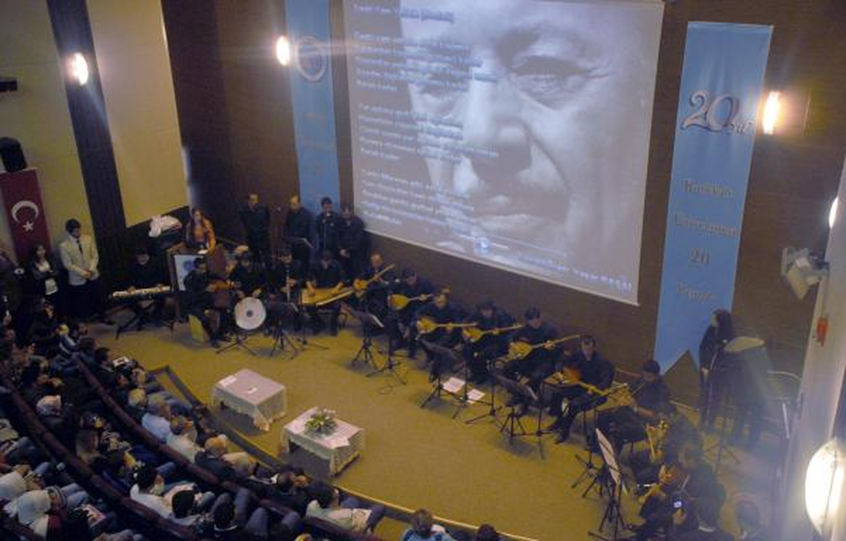 Neşet Ertaş Kırıkkale Üniversitesi\'nde Eserleriyle Anıldı