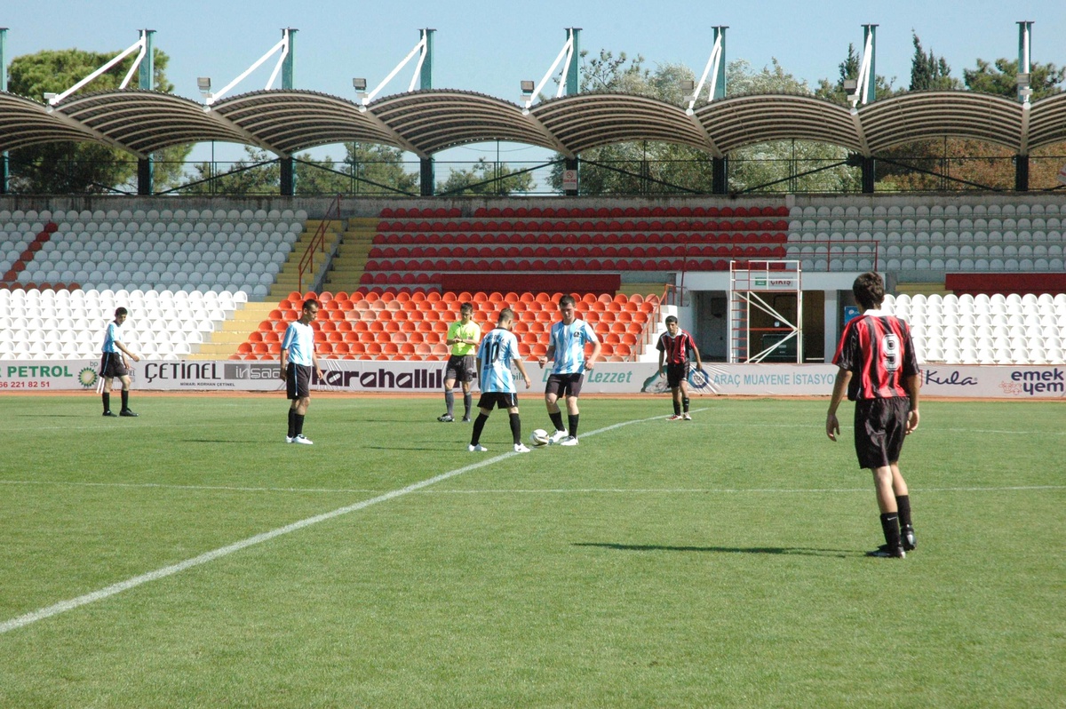 Özel Sporcular Futbol Ligi