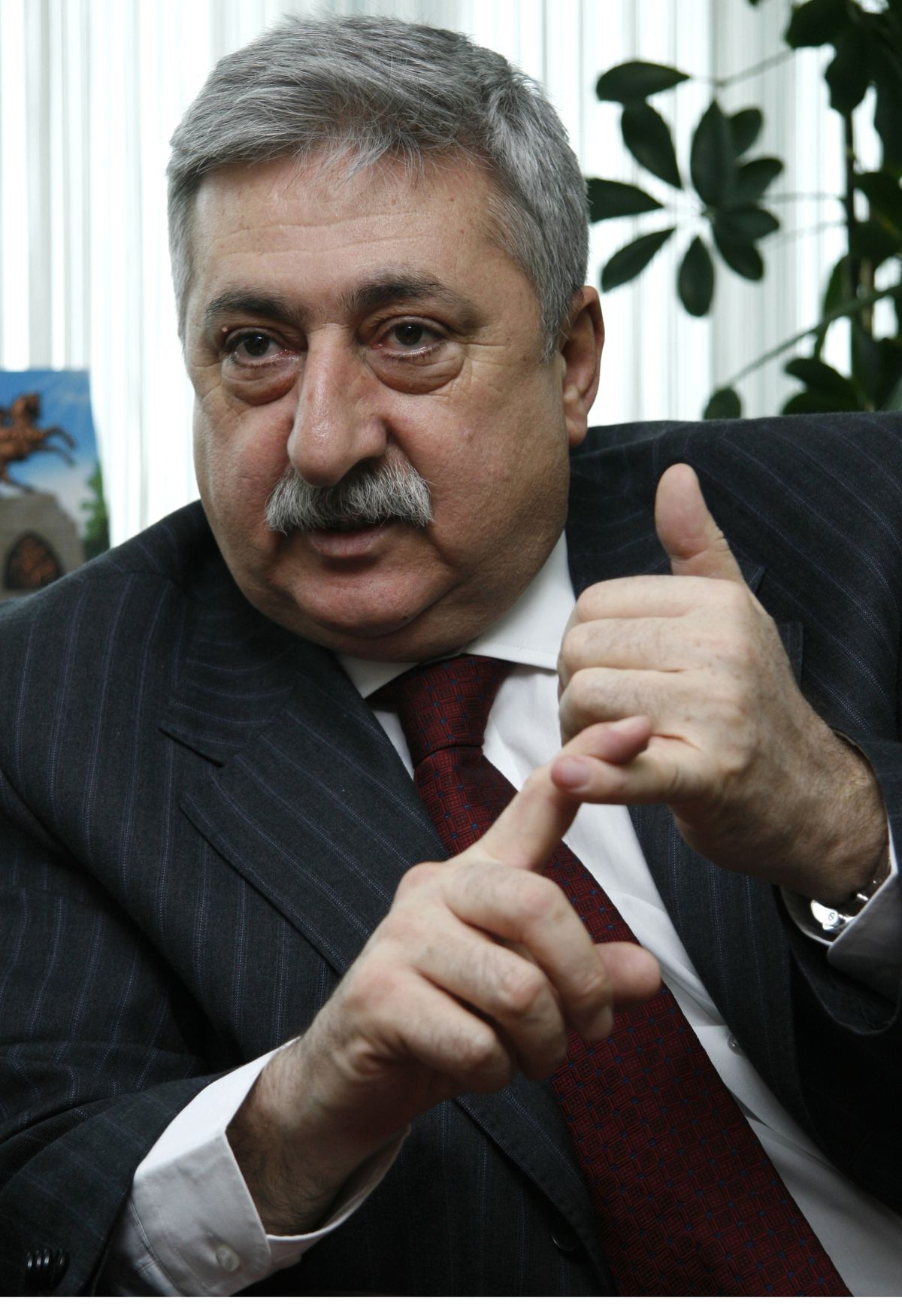 Bendevi Palandöken\'den Akaryakıt Açıklaması