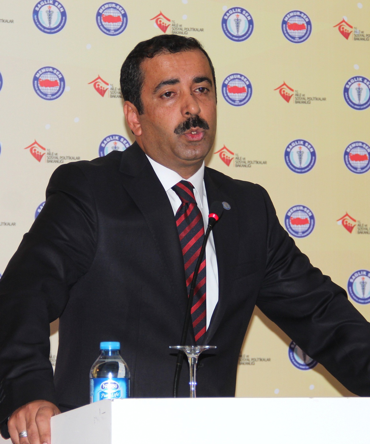 Türkiye\'de Sosyal Politikalar ve Çalışan Sorunları Sempozyumu