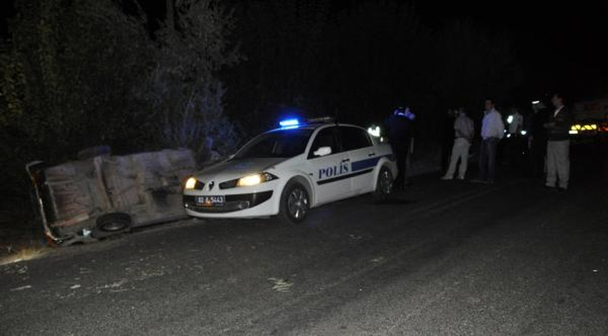 Alkollü Sürücü Polislerin Arasına Daldı; 1 Şehit 5 Yaralı