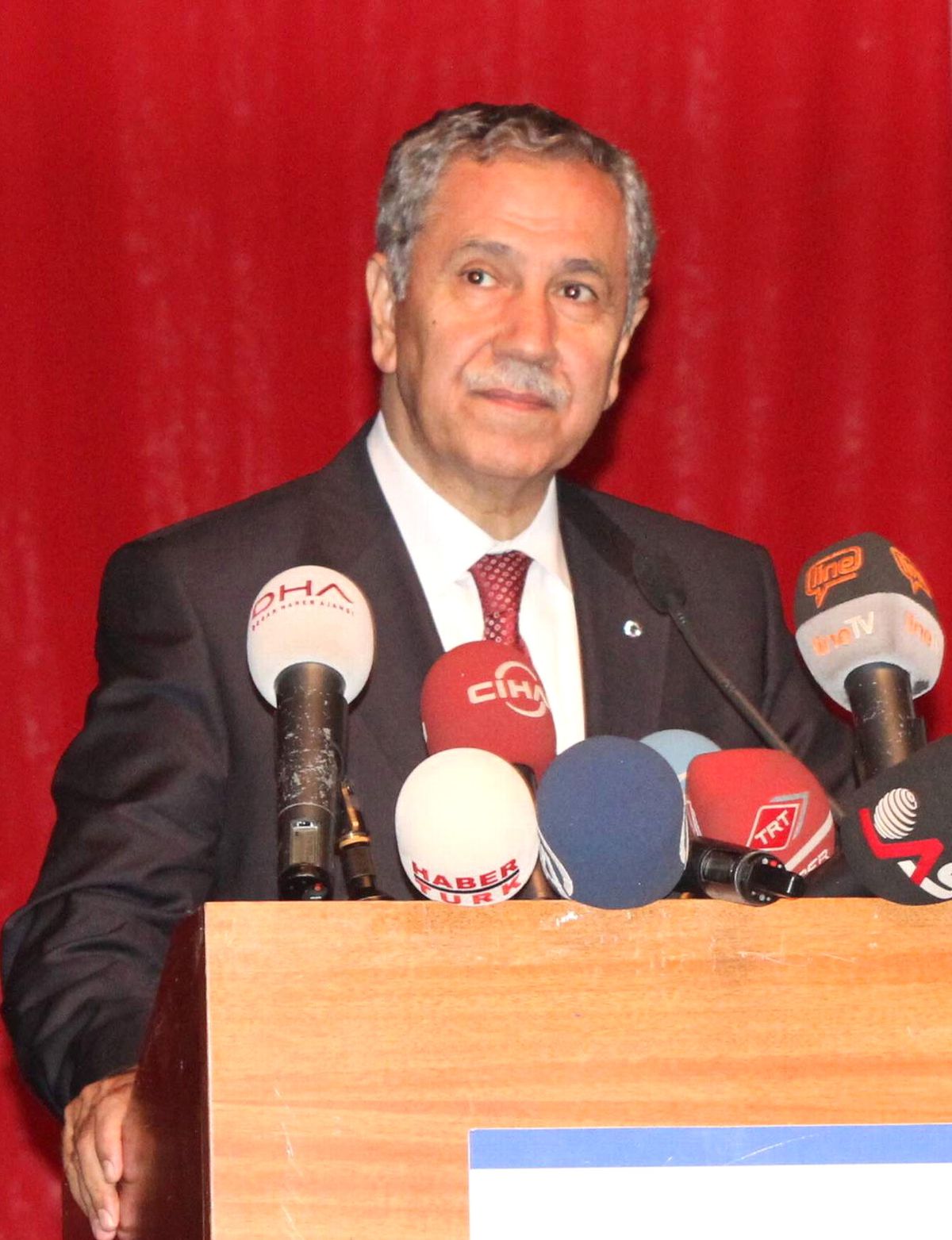 Arınç: "Kılıçdaroğlu ile Esad Arasında Duygusal Bağ Var"