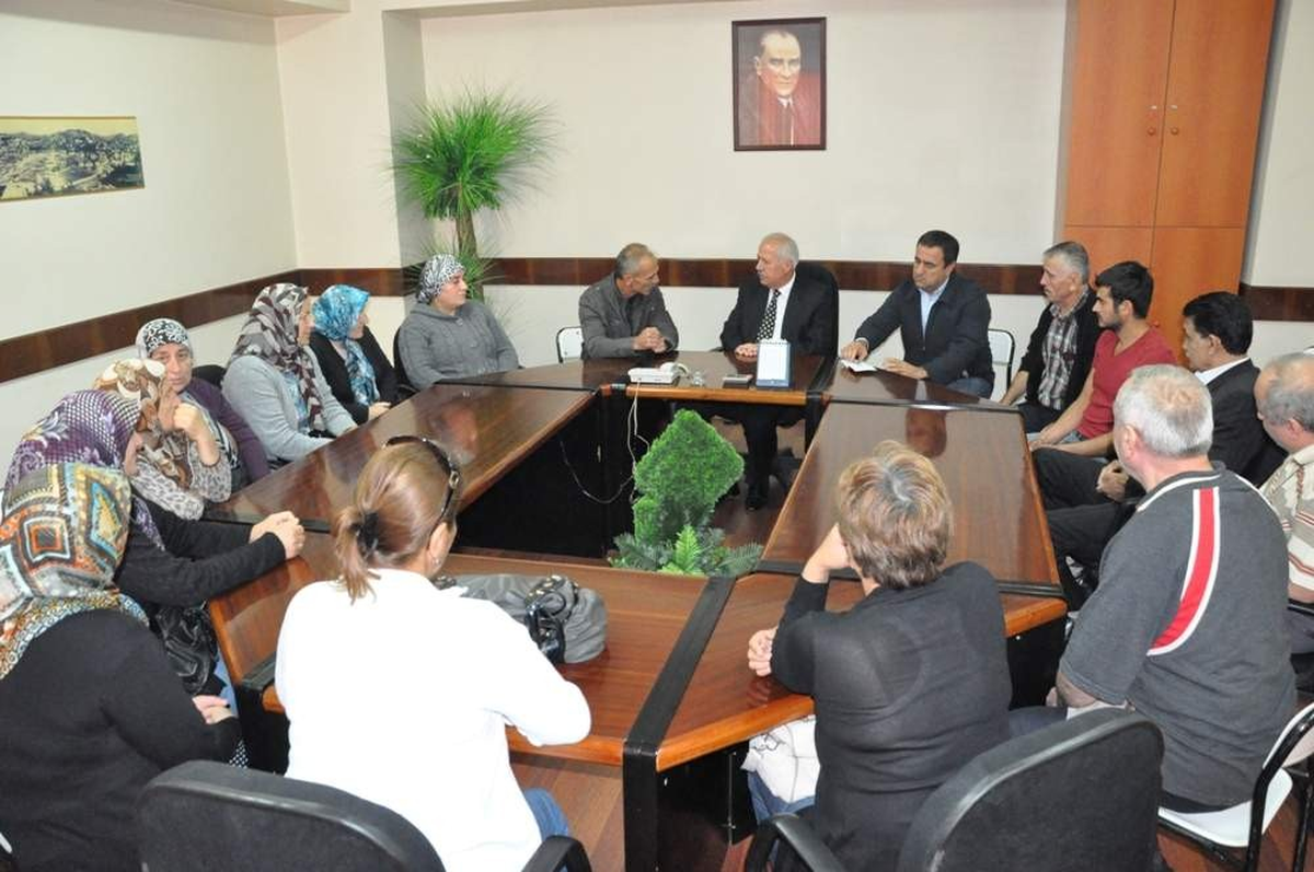 Başkan Akdemir Birlik Mahallesi Sakinleri ile Toplantı Yaptı