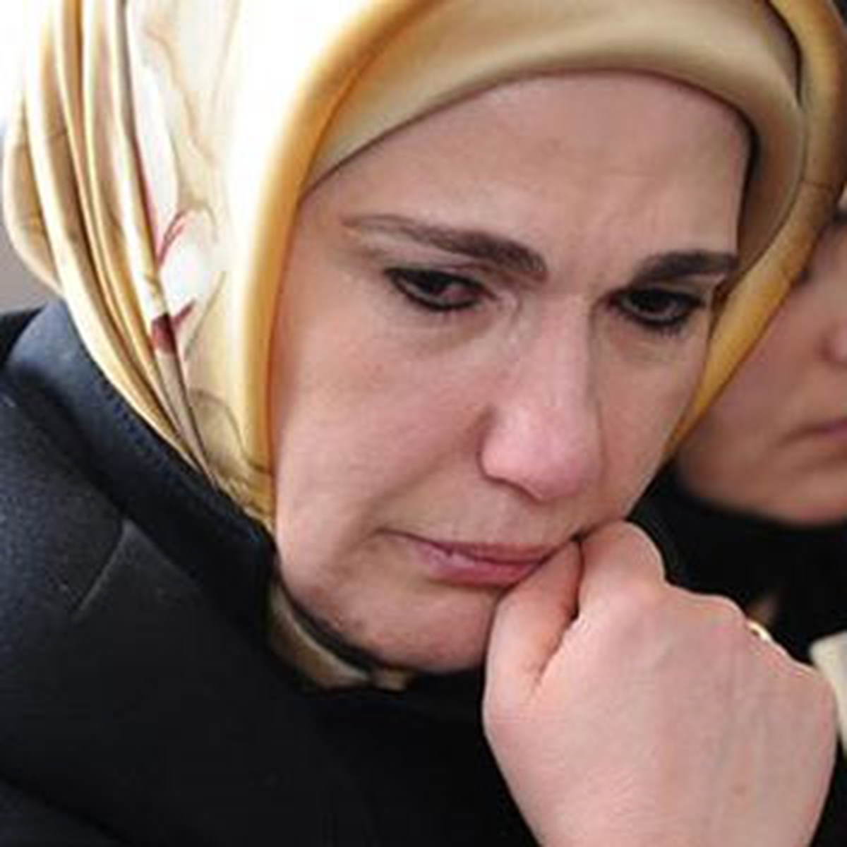 Emine Erdoğan\'ı Duygulandıran Slayt Gösterisi
