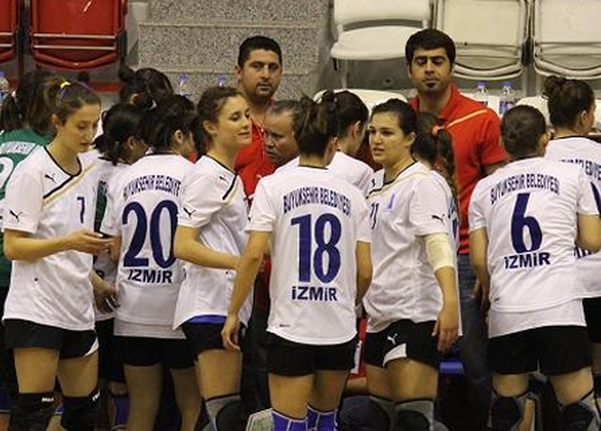 İzmir Büyükşehir Belediyesi Tur Atladı