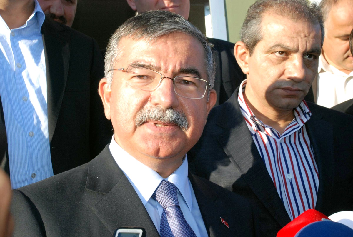 Milli Savunma Bakanı Yılmaz Açıklaması