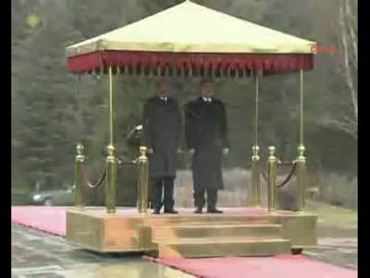 Moritanya Cumhurbaşkanına Kaza Kurşunu