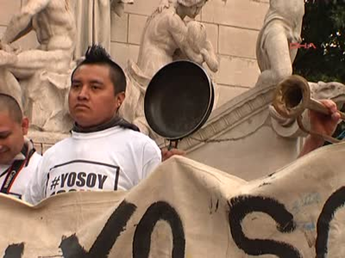 New York\'ta Tencere Tavalı Protesto