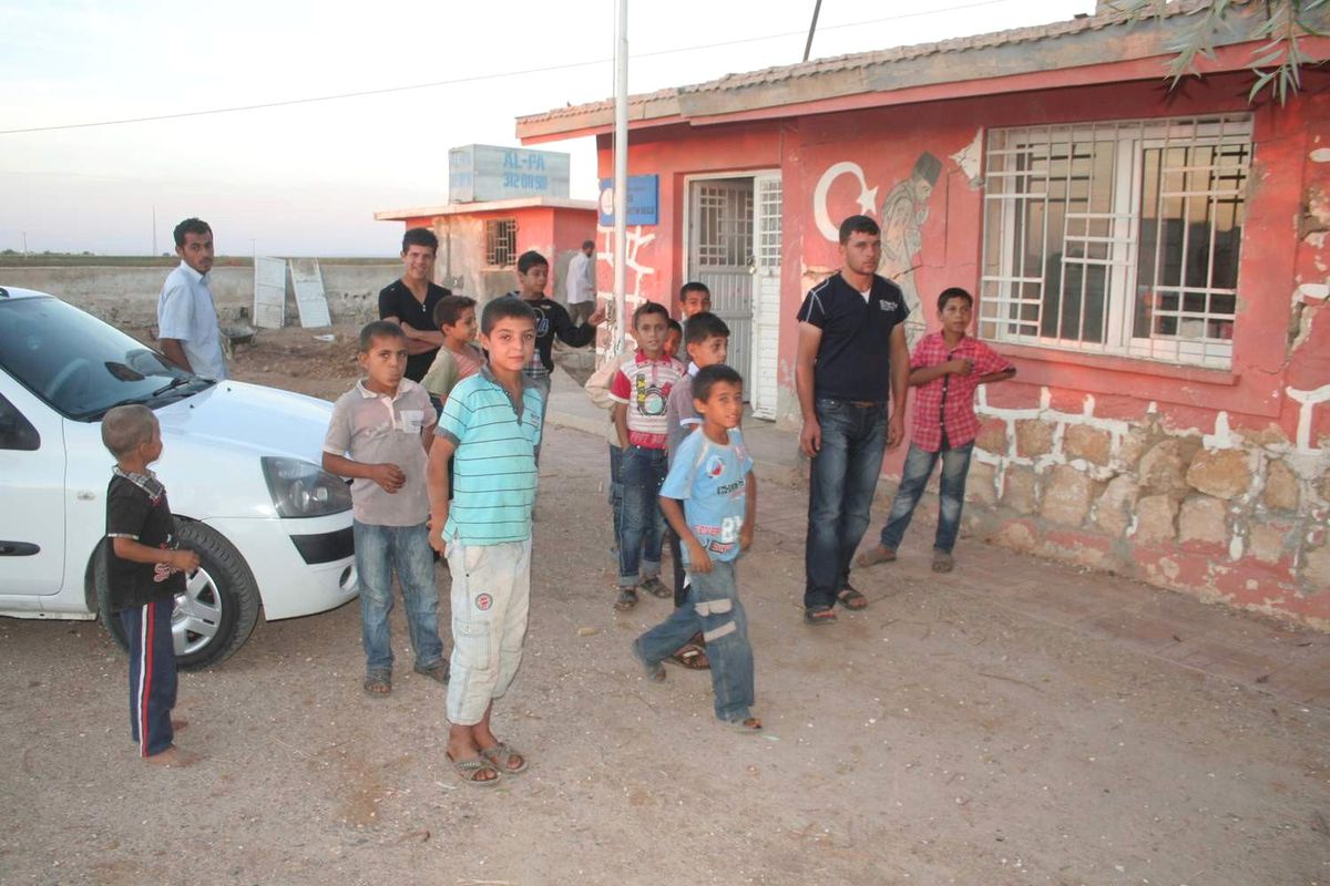 Sınıra Sıfır Noktadaki Okul Harabeye Döndü