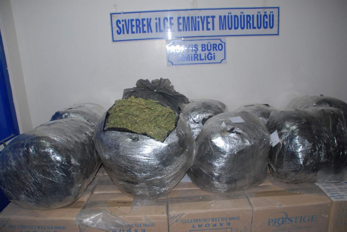Siverek\'te 146 Kilo Esrar Ele Geçirildi