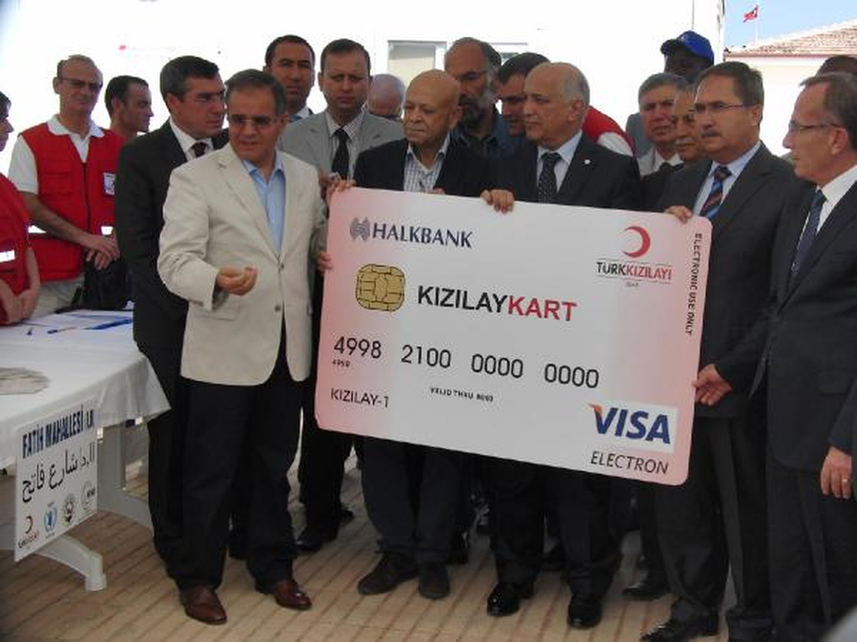Suriyeli Sığınmacılara \'Gıda Kart\'