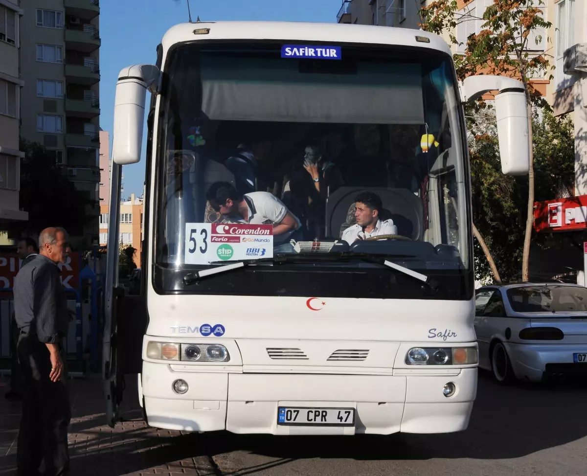 Yolcu Uçağının Kokpitinden Dumanlar Çıktı