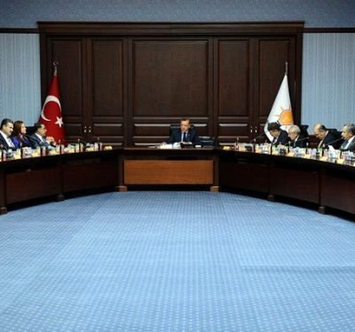 AK Parti Merkez Yürütme Kurulu Toplantısı Başladı