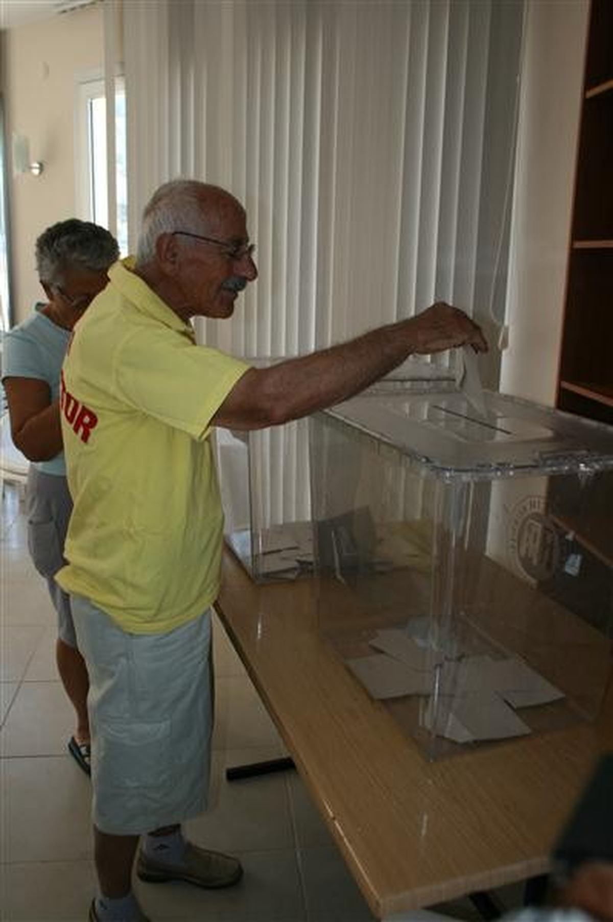 Akbük Halkı "Beldemiz Kapatılmasın" Dedi