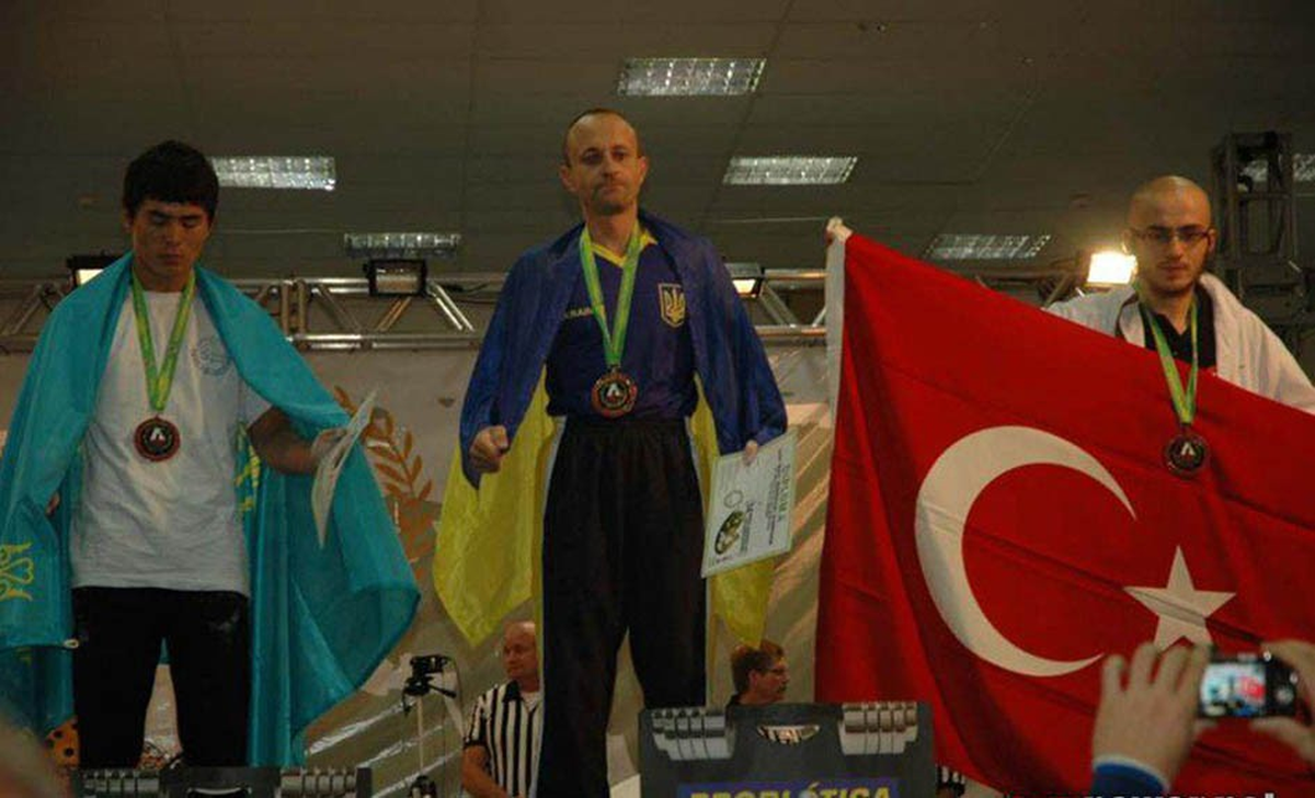 Dünya Bilek Şampiyonası\'nda İki Madalya