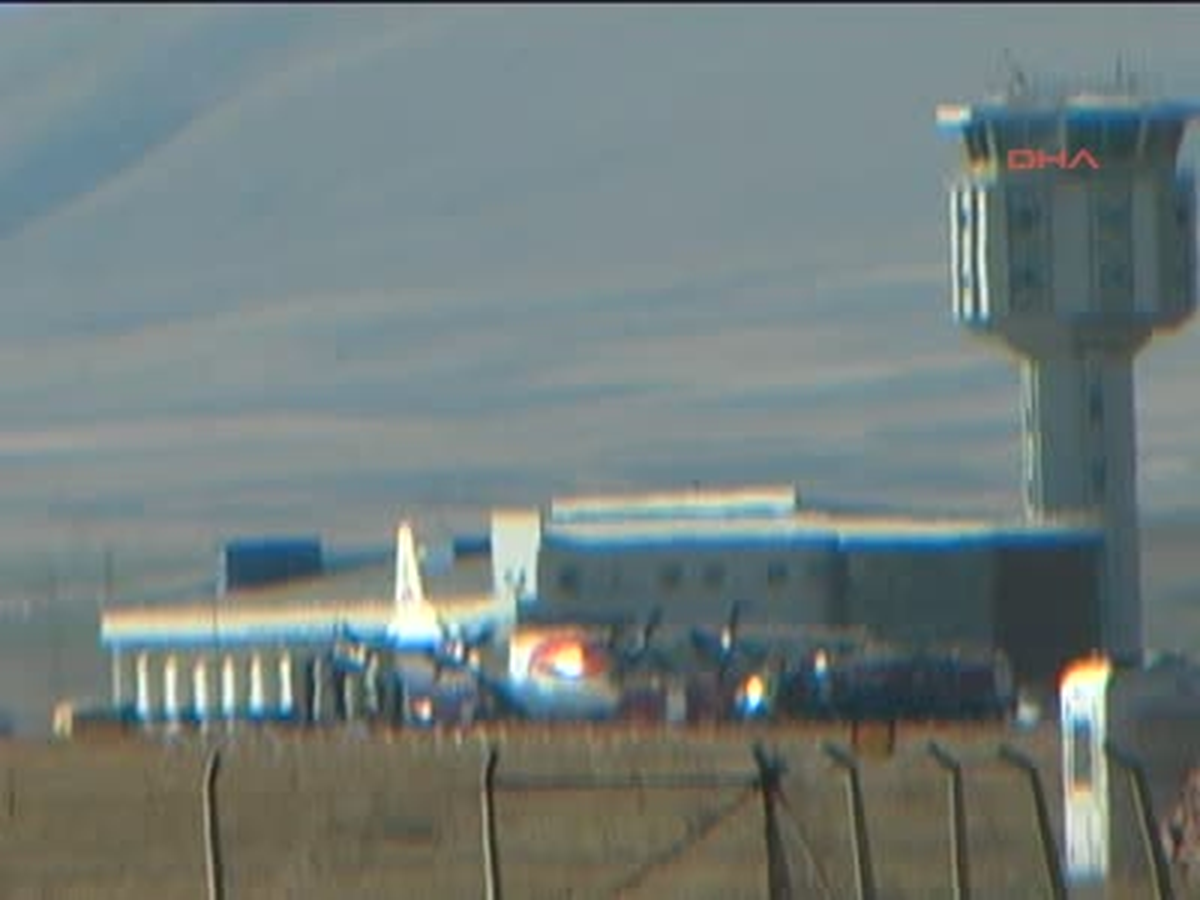 Ermenistan Uçağına Erzurum\'da Arama