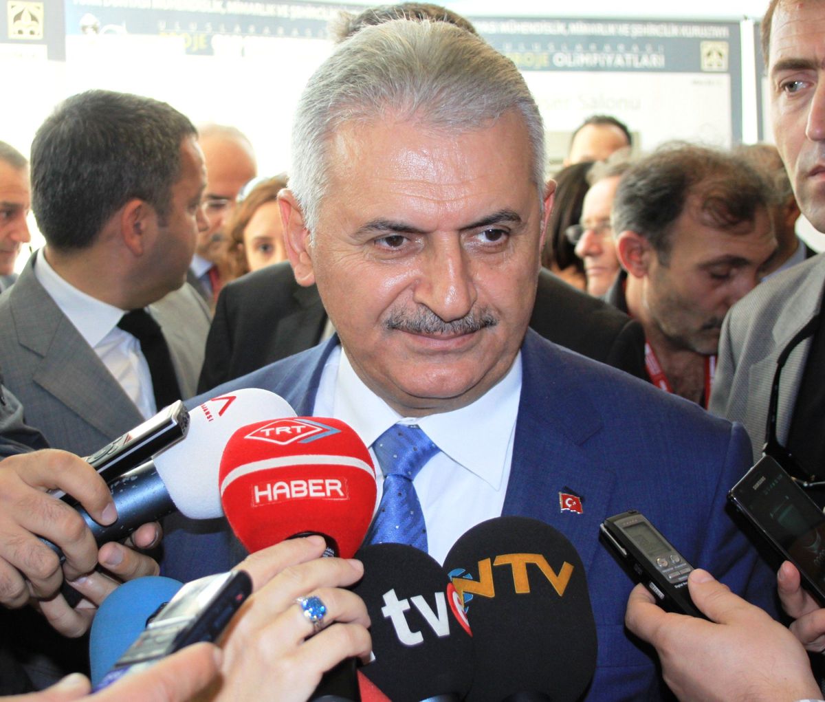 Erzurum\'a İndirilen Ermenistan Uçağı