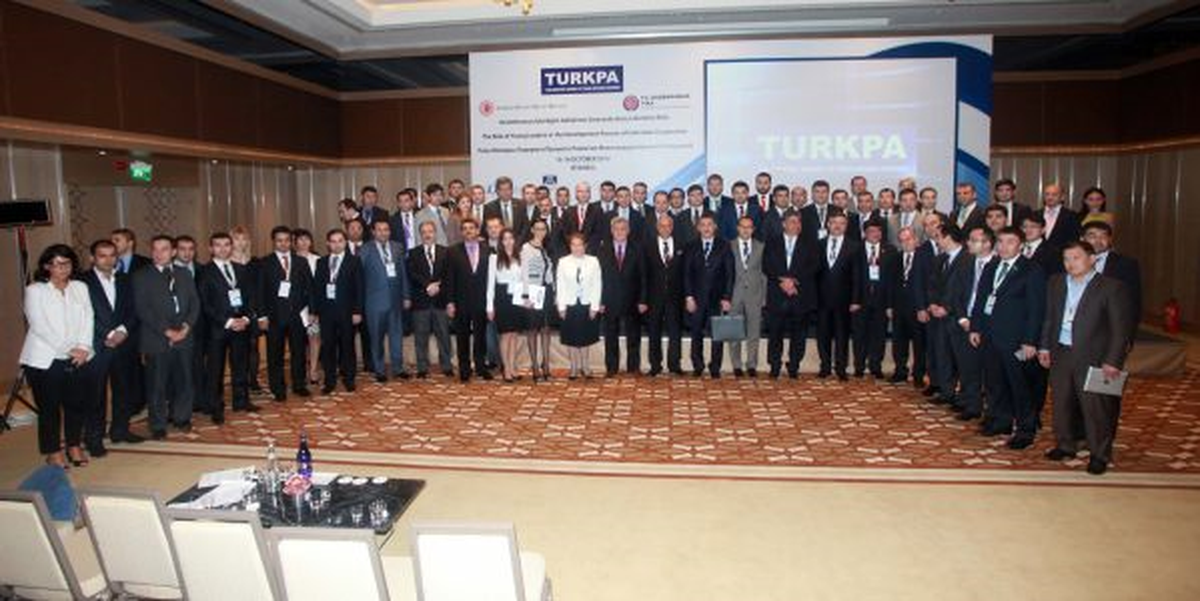 Gençler, Dünyanın Liderleridir