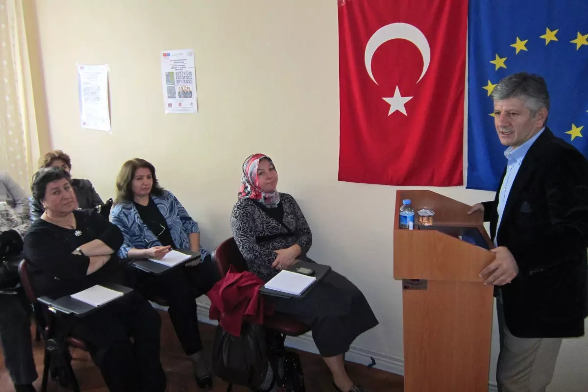 Kadınların Siyaset Eğitimi Devam Ediyor