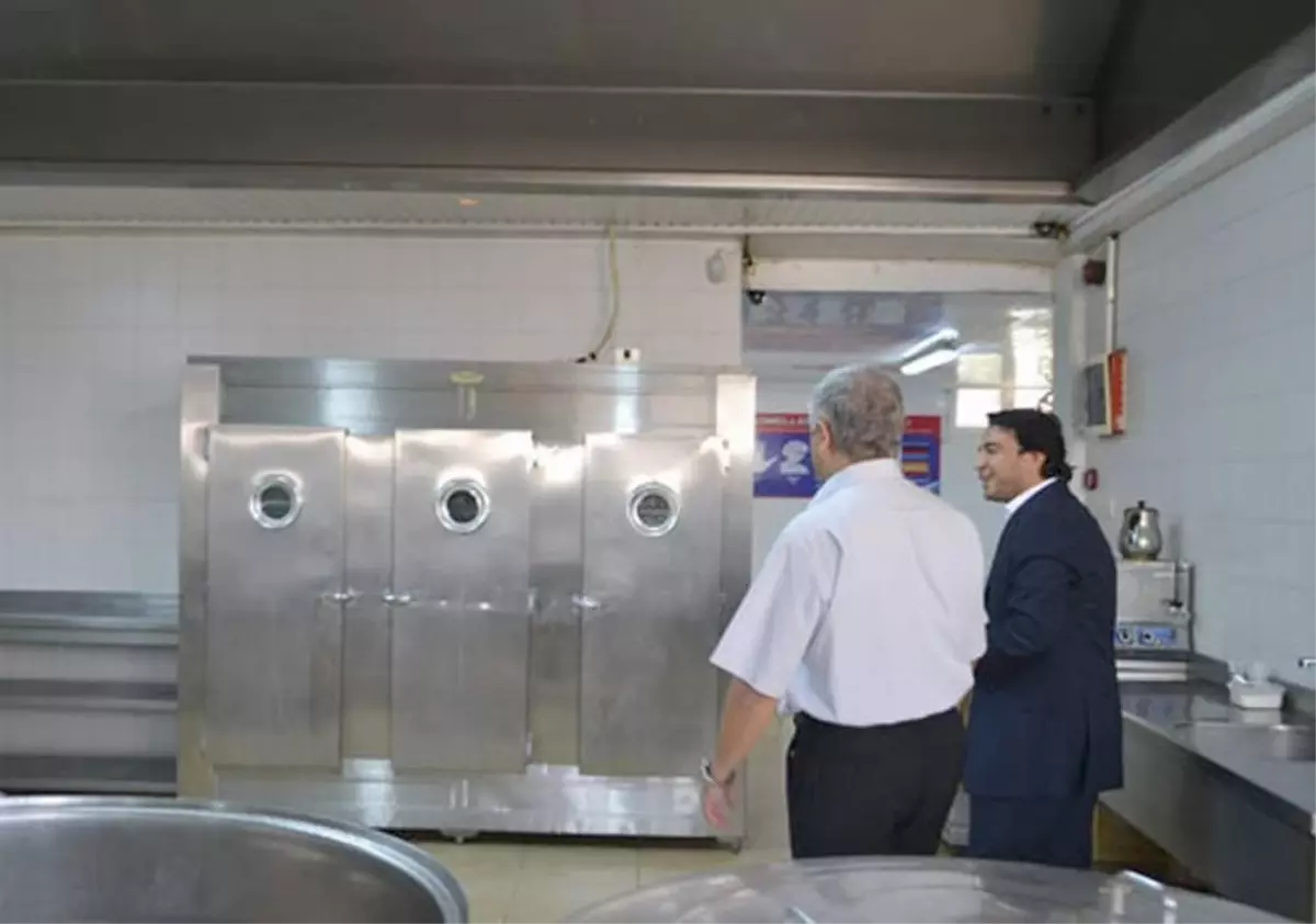 Kaymakam Niyazi Yemek Firmasını Ziyaret Etti