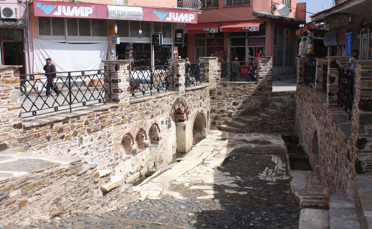Kula Belediyesine Tarihi Kentler Birliği\'nden Ödül