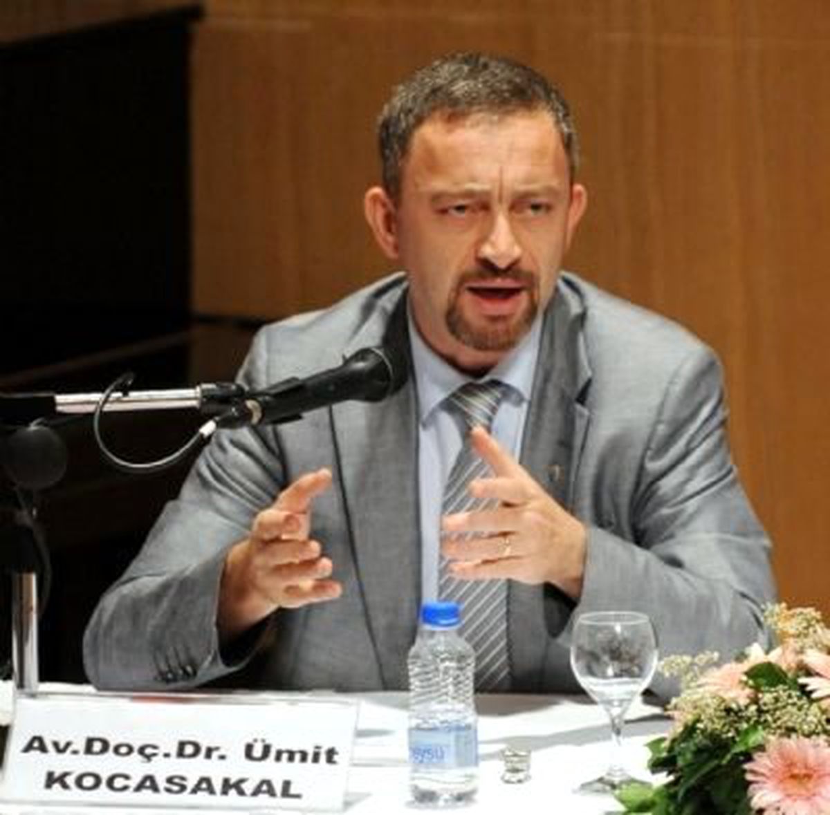 Ümit Kocasakal Yeniden Baro Başkanı Seçildi