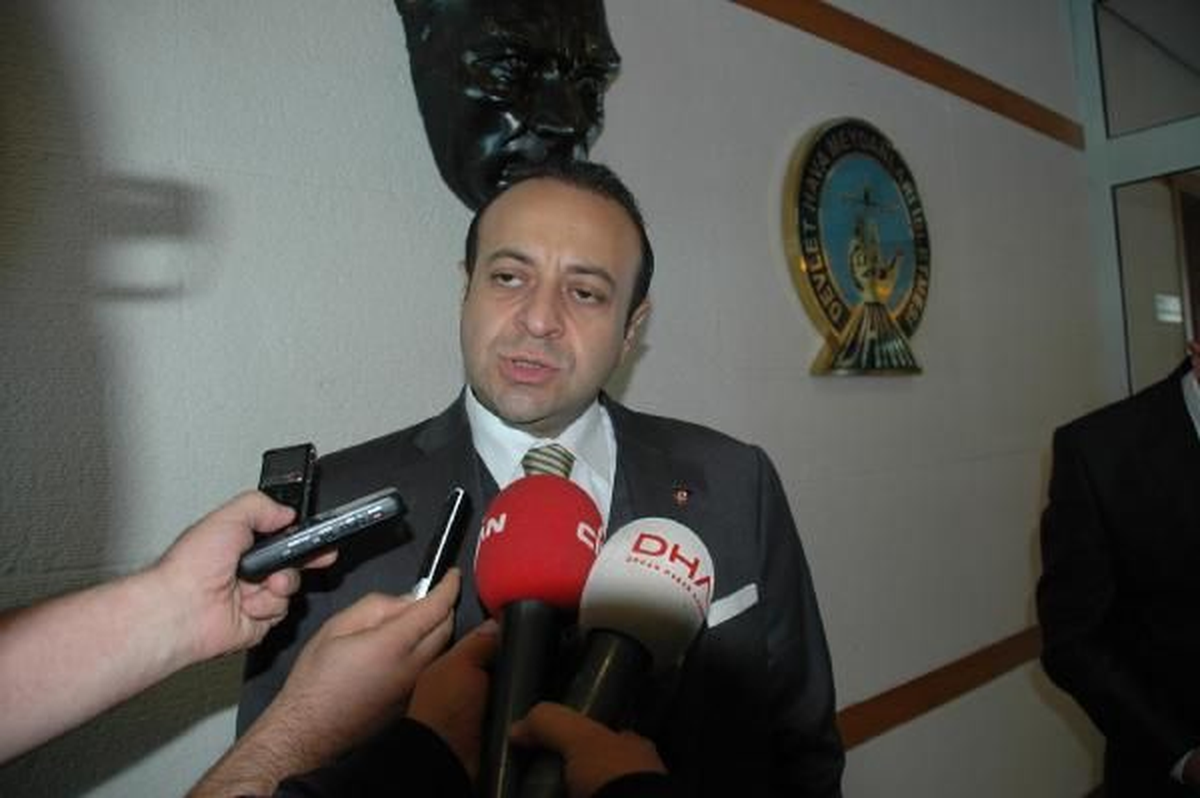 AB\'nin Suriye\'ye Hava Sahasını Kapatması