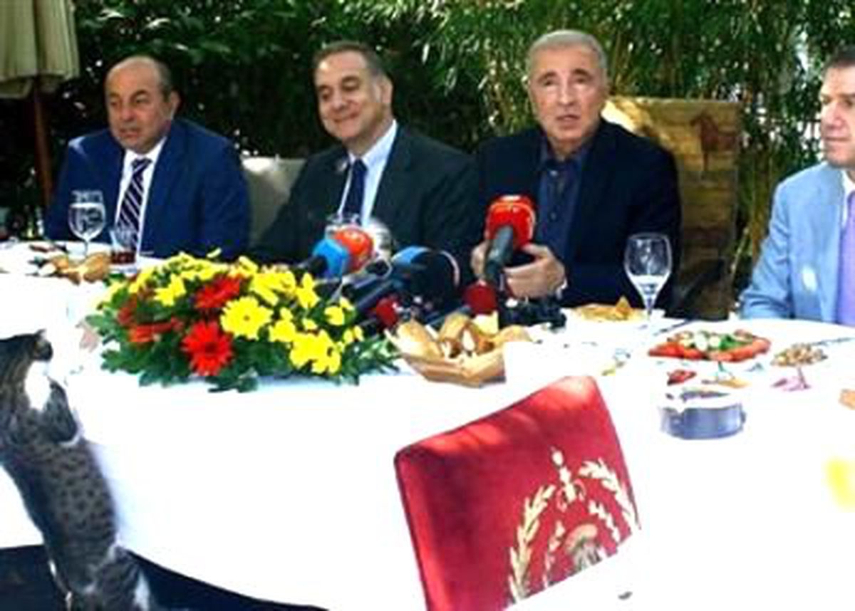 Aysal Şok Suçlamaya Cevap Verdi!