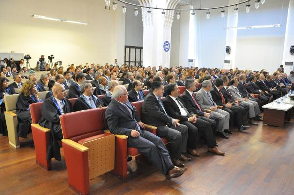 Bakan Eroğlu\'ndan "Bıyık"Lı Gönderme