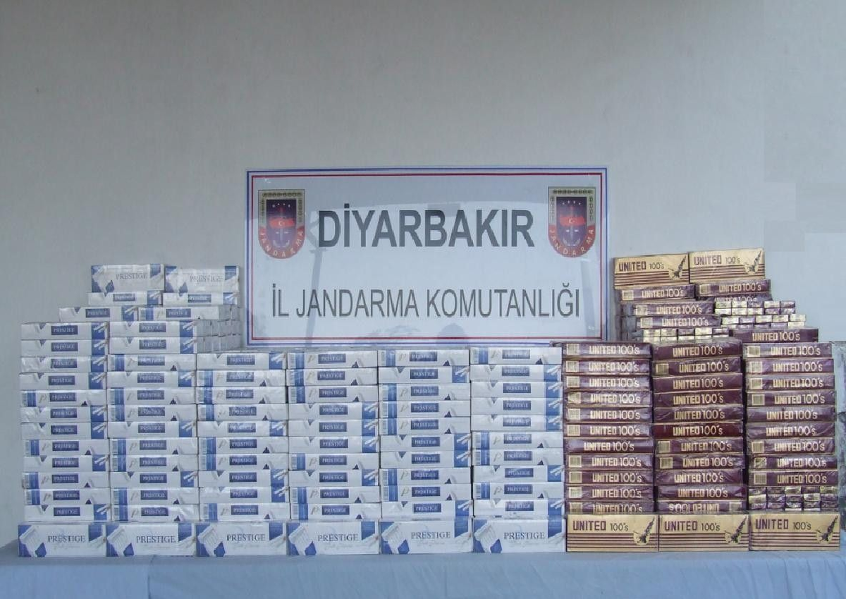 Diyarbakır\'da 160 Kilo Esrar Ele Geçirildi