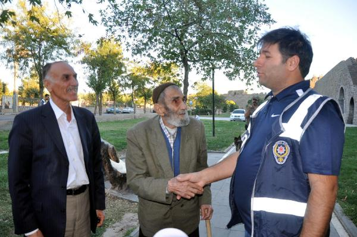 Diyarbakır\'da 300 Polis ile \'Huzur\' Uygulaması