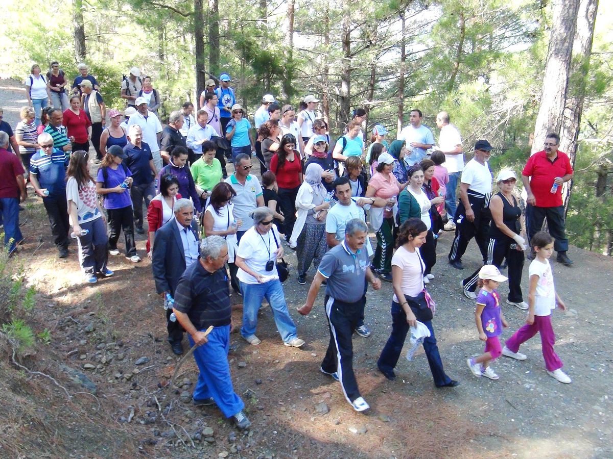 Doğaseverler \'Çekirdeksiz Nar Yürüyüşü\'nde Buluştu