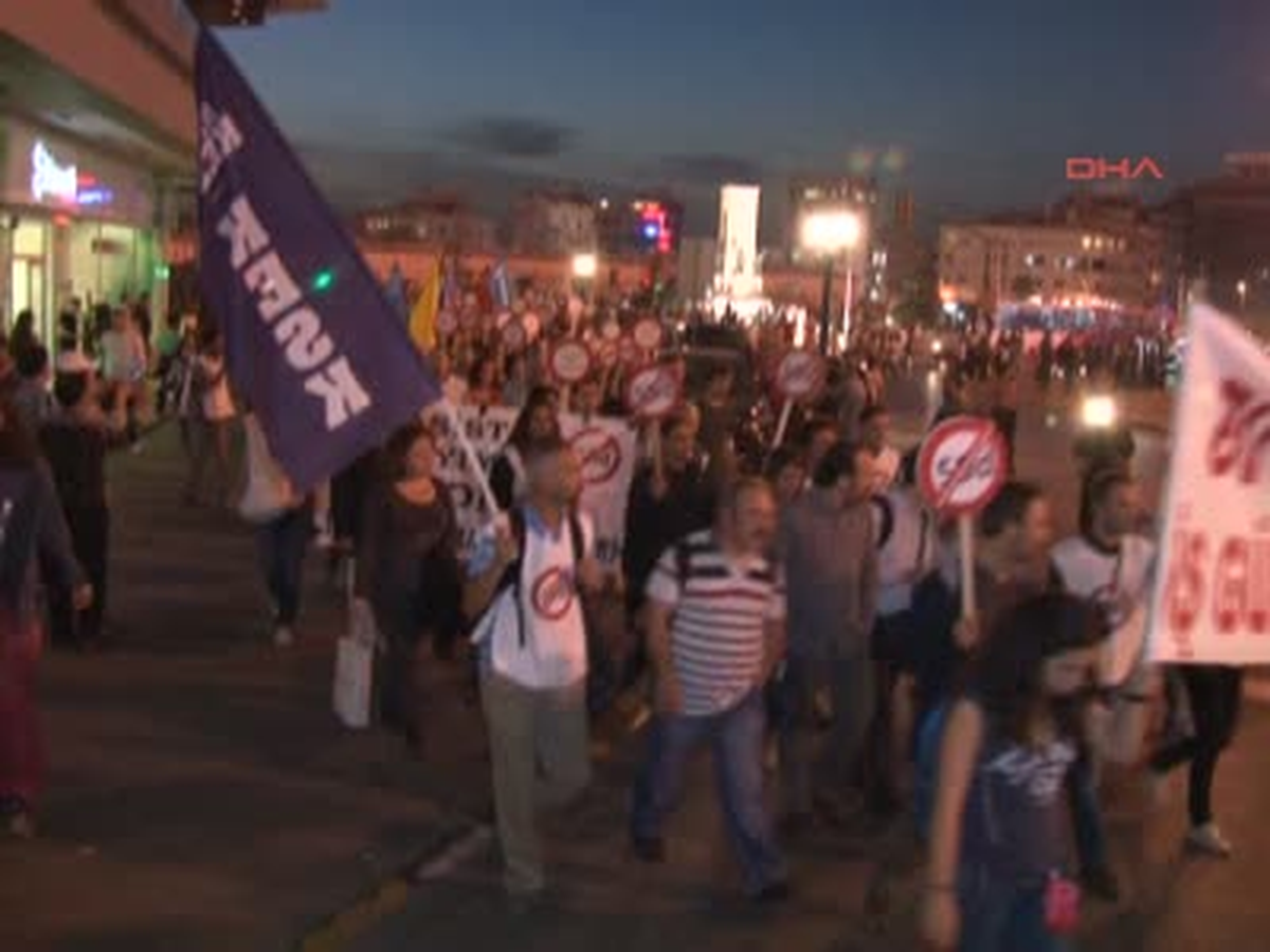 İTÜ\'lü Araştırma Görevlileri Eylem Yaptı